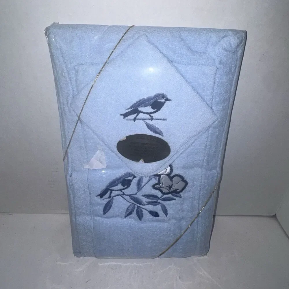 Vintage Troy Collection 3 Pc Blue Bird Floral Embroidered Towel Set NOS USA